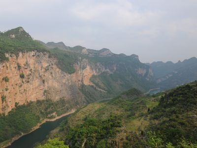 Xiahongyan Gorge 